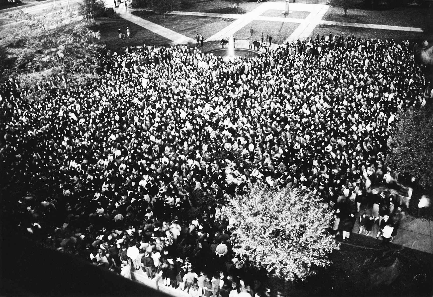 Dow Chemical protesters on Library Mall